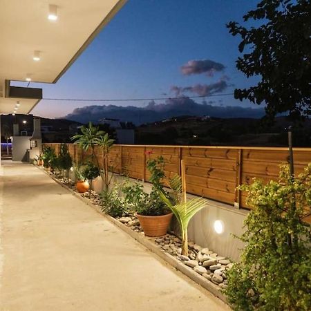 Villa Balux คาลามากิ ภายนอก รูปภาพ
