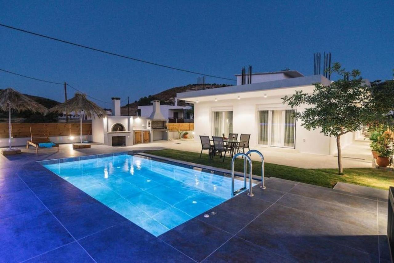Villa Balux คาลามากิ ภายนอก รูปภาพ